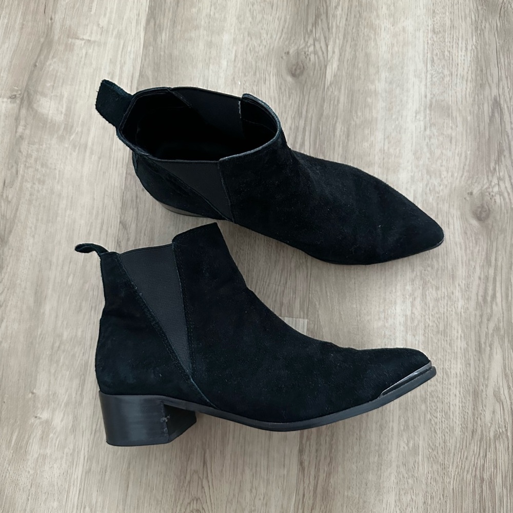 “Anella” Chelsea bootie